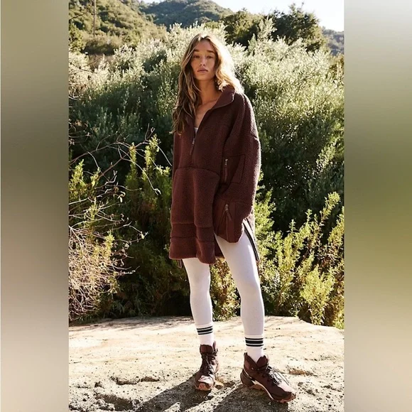 Free People Viewpoint Midi Fleece Size Medium NWT - Picture 2 of 16